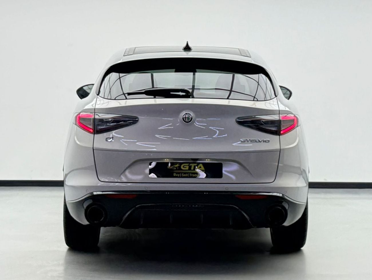 ألفا روميو ستيلفيو 2025 Alfa Romeo Stelvio Q4 Veloce, 5 Years Warranty + Service Pack, Delivery Kms, Fully Loaded, GCC