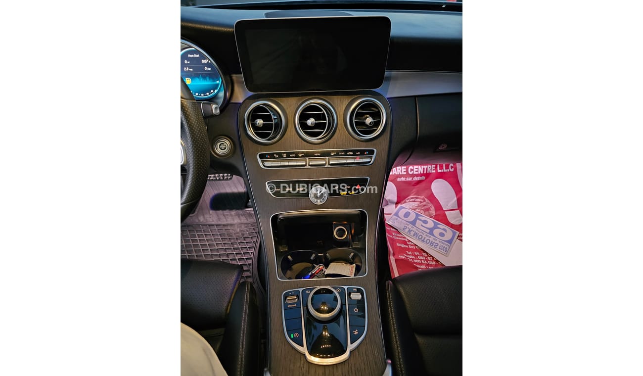 مرسيدس بنز C 300 كوبيه // 1343 AED Monthly // VCC IMPORT PAPER (LOT # 806911)