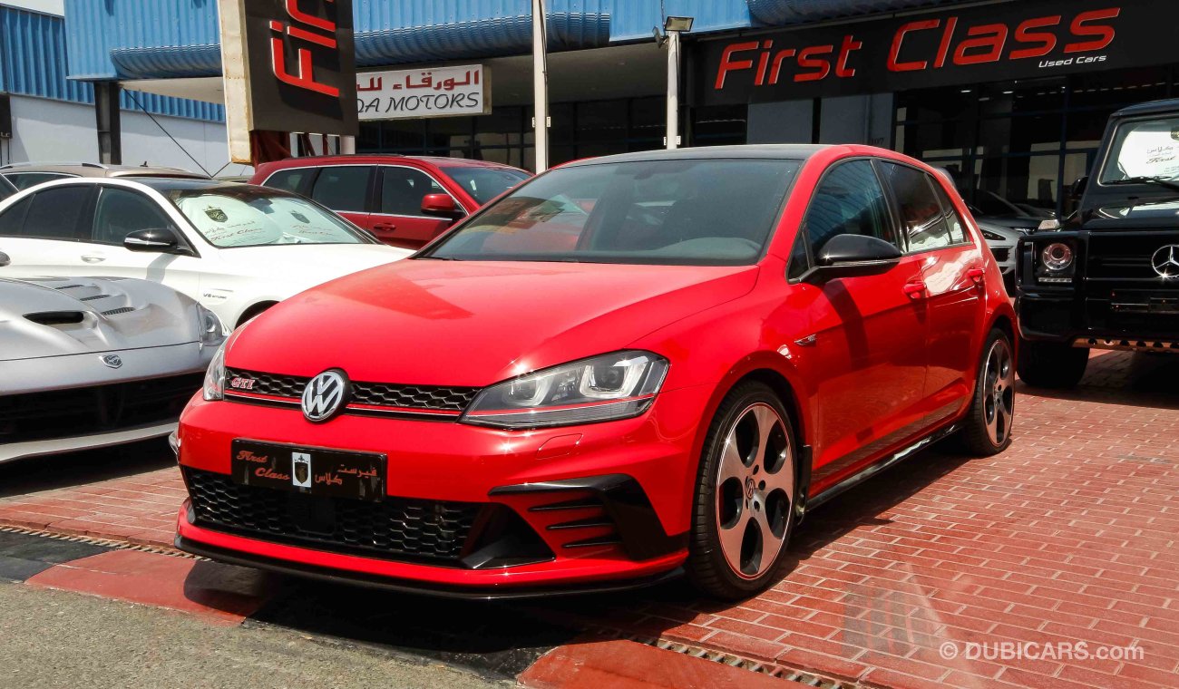 Volkswagen Golf GTI