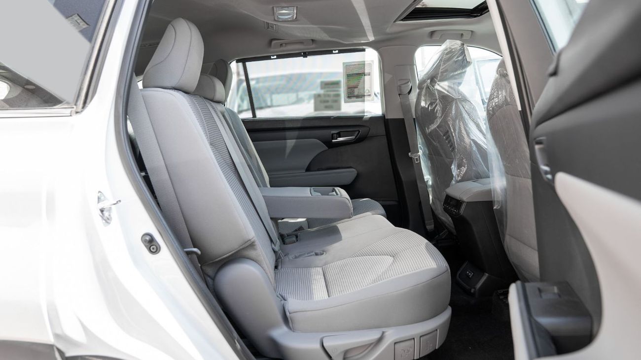 Toyota Highlander 2026 Toyota Highlander GLE 2.5L AT Hybrid (White)