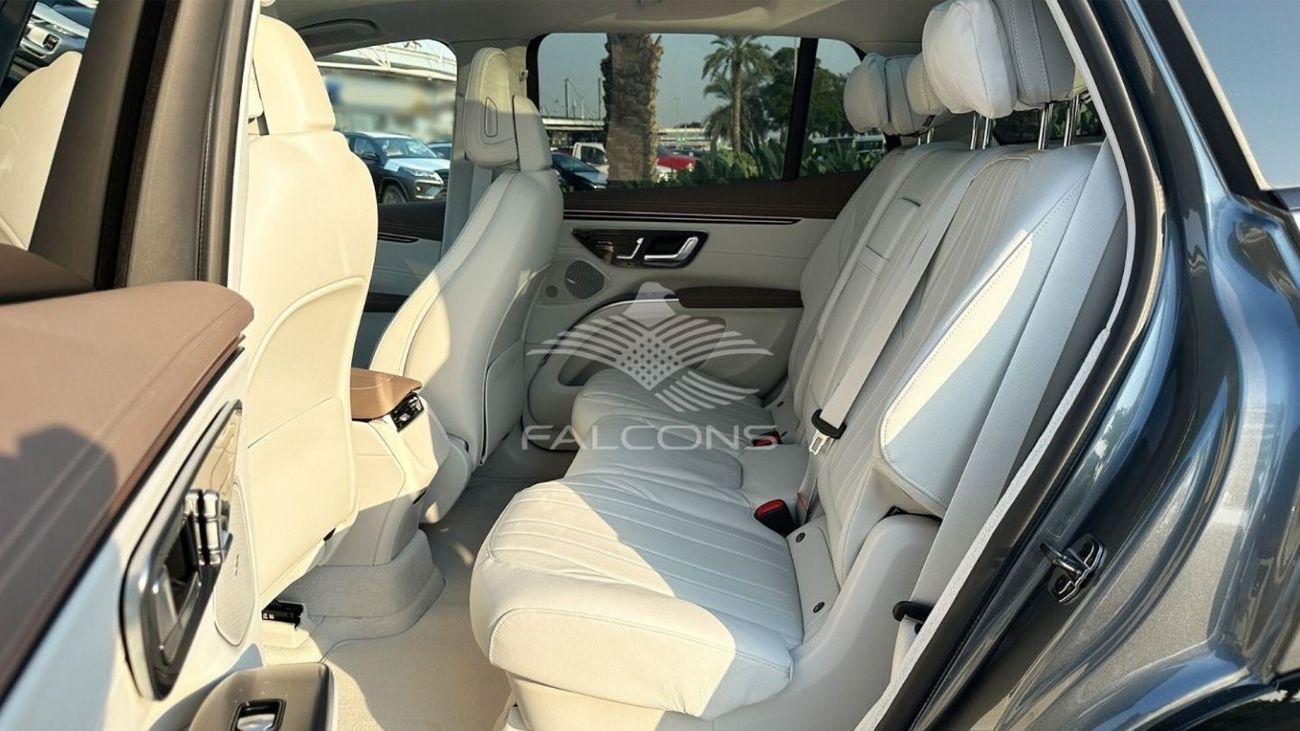 مرسيدس بنز EQS 450 SUV Mercedes-Benz/EQS/EQS02 SUV 450 4MATIC AT