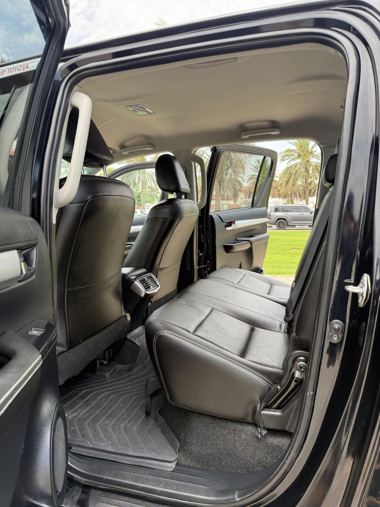 Toyota Hilux GR SPORT SR5