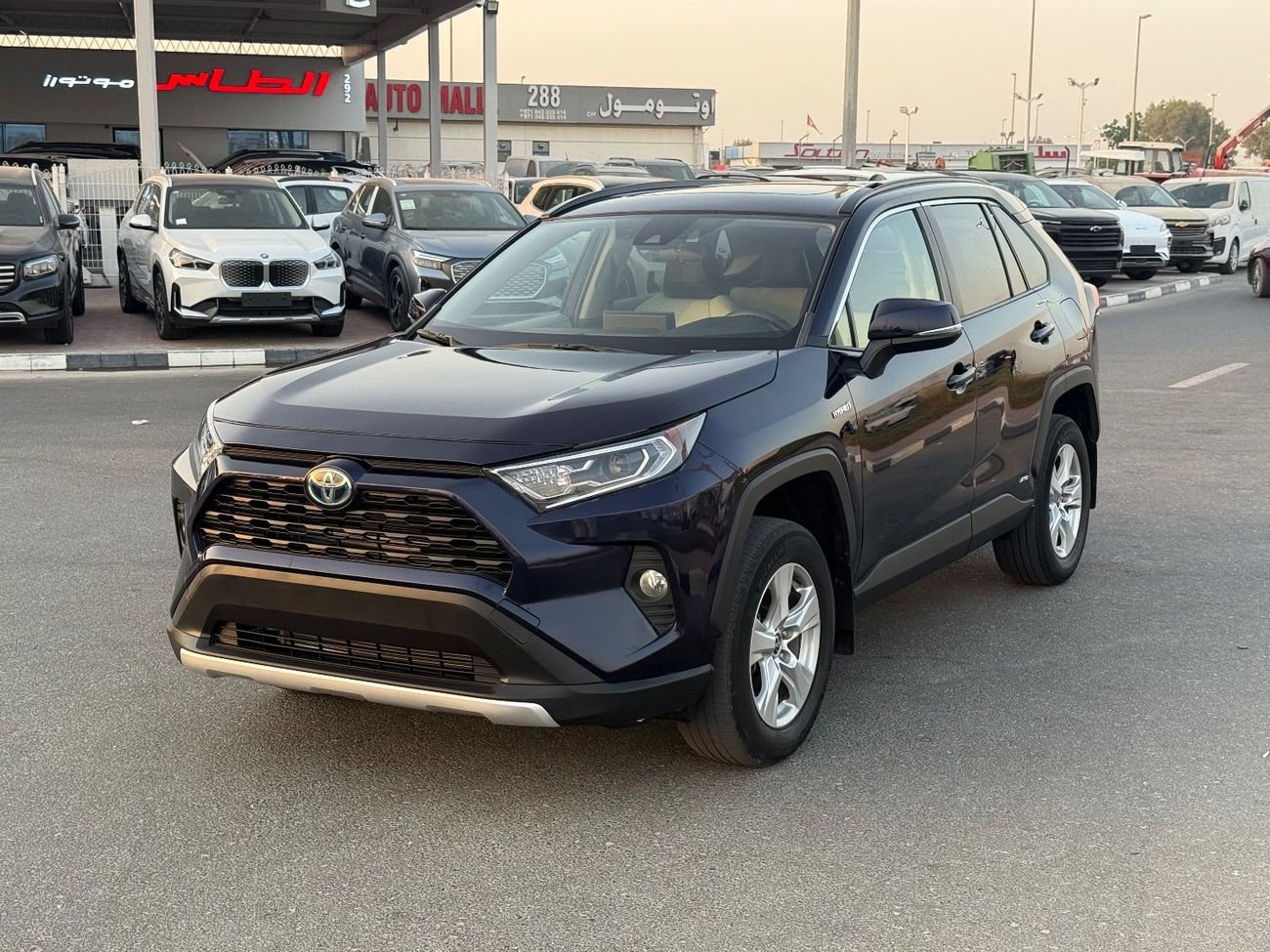 Toyota RAV4 XLE 2.5L 2020 TOYOTA RAV4 XLE HYBRID 4x4 FULL OPTIONS IMPORTED FROM USA