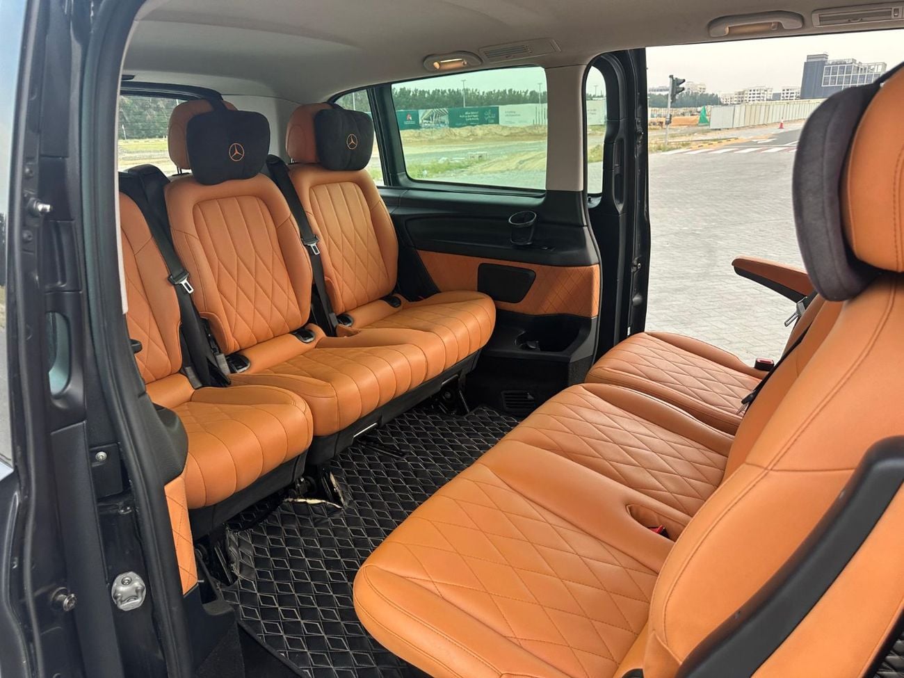 مرسيدس بنز V 250