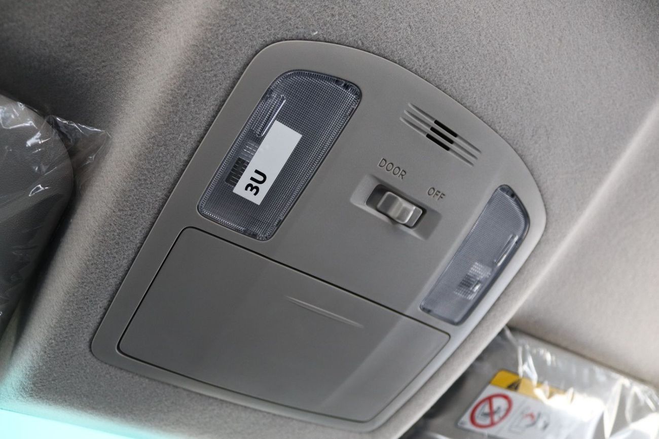 Toyota Hilux 2025 TOYOTA HILUX 2.7 4X4 AT **EXPORT ONLY**التصدير فقط خارج الخليج***