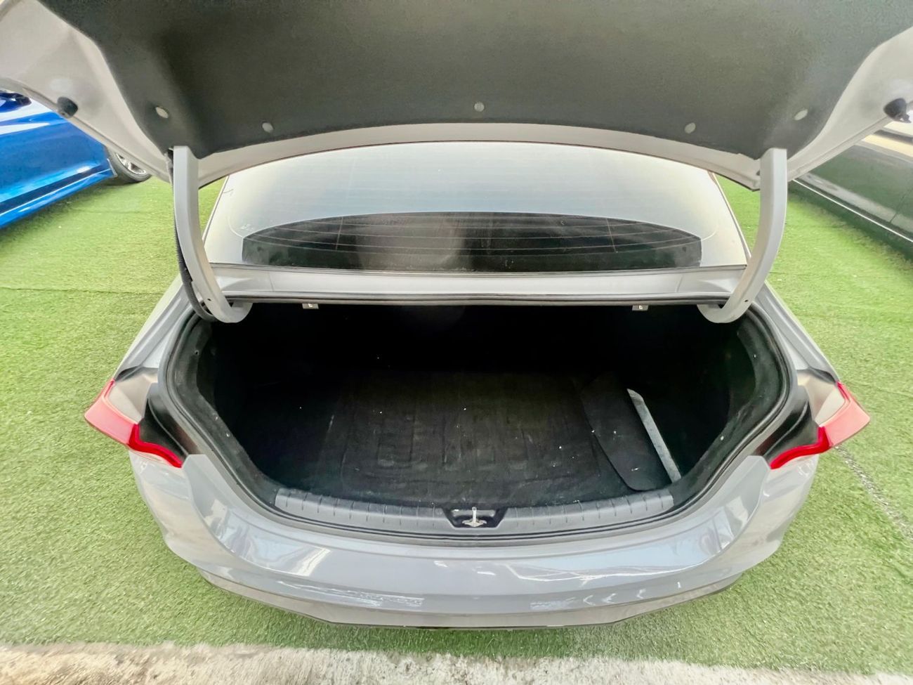 Kia K5 GT-Line 1.6L warranty one year bank financie available