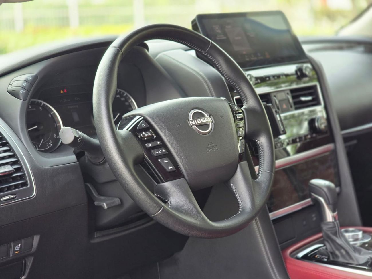 Nissan Patrol LE Titanium 5.6L 2022 GCC LOW MILEAGE SINGLE OWNER IN MINT CONDITION