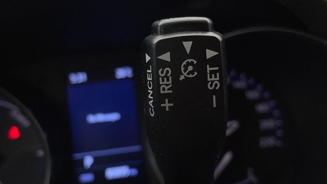 تويوتا CHR 2023 GX | AED 1014/Month | 0 DP | 30 Day Return | Warranty | Service History