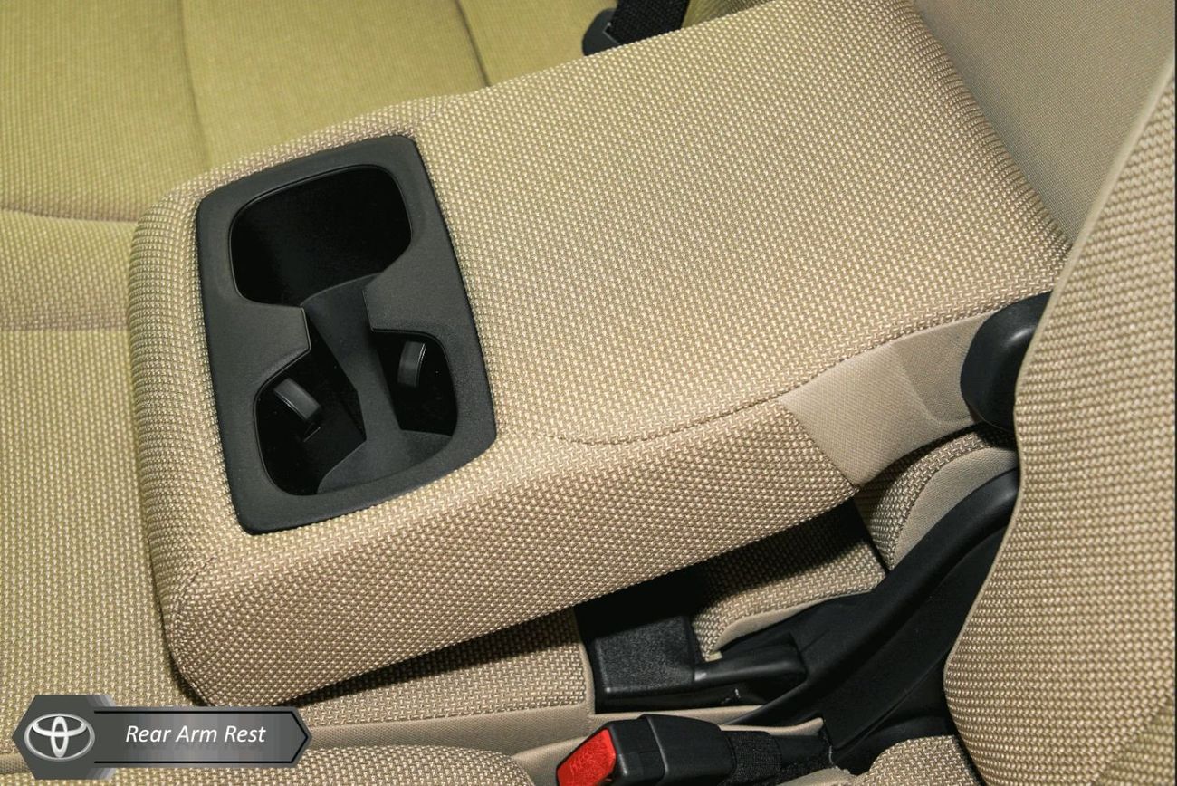 Toyota Prado 2.8 L Mid