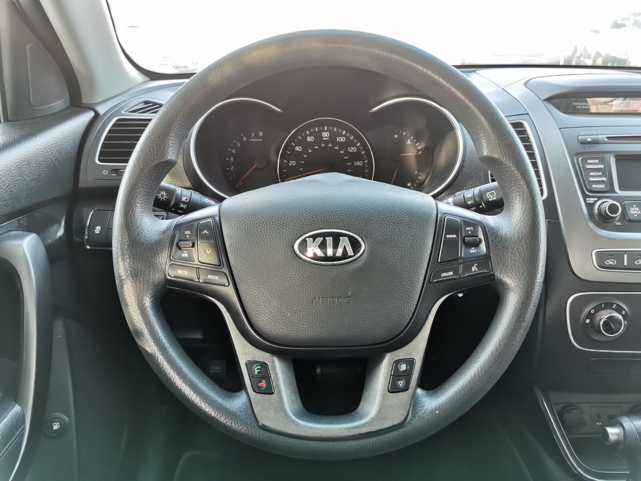 Kia Sorento LX / MID OPT / ONLY FOR EXPORT / LOT#82199