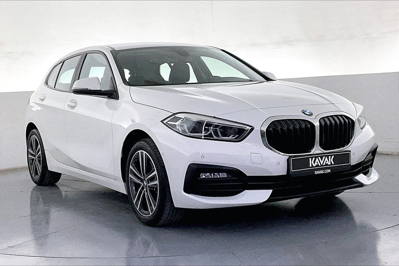 بي أم دبليو 120i Joy Edition | عرض العيد الحصري | خالية من أضرار الفيضانات