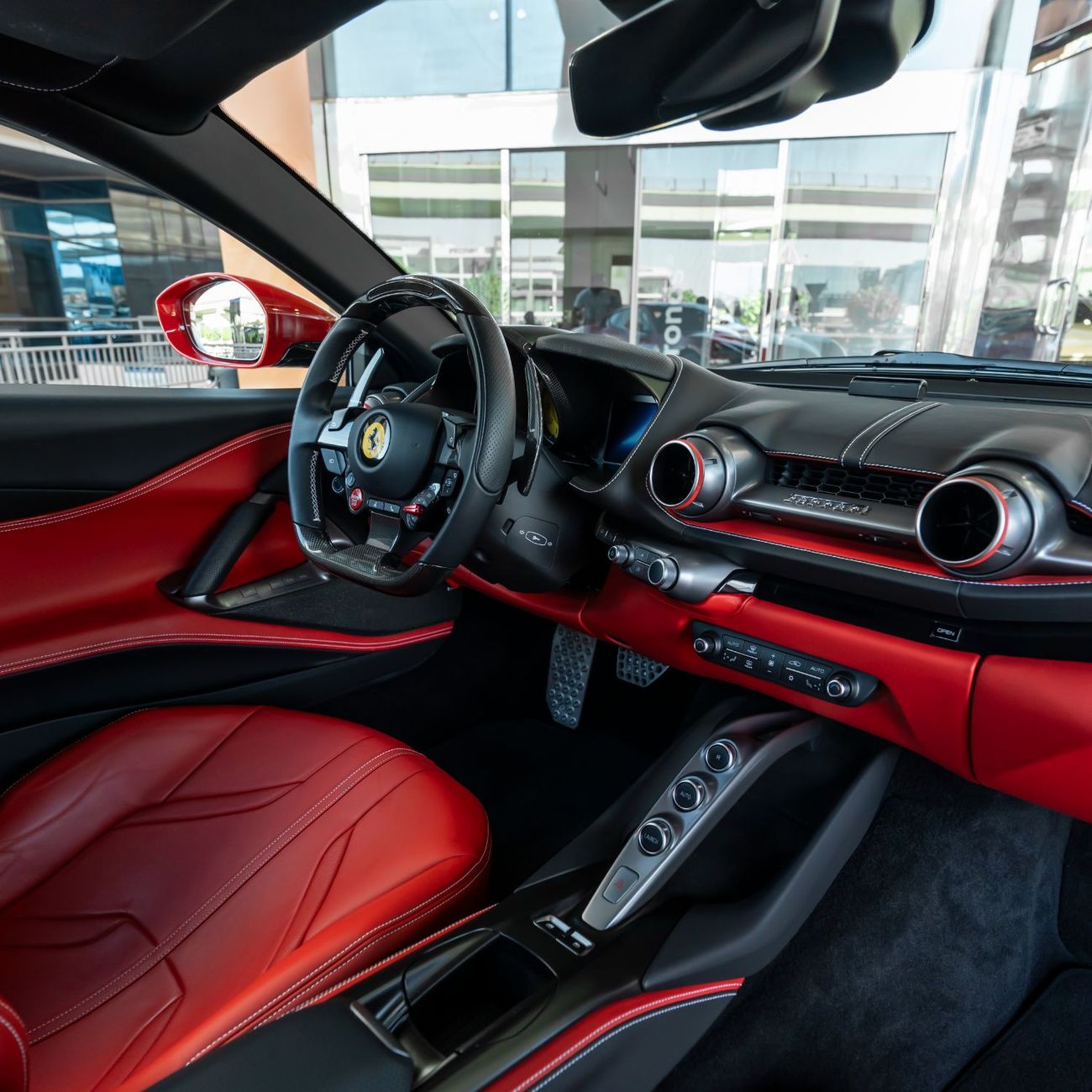 فيراري 812  سوبرفاست 2020 FERRARI 812 SUPERFAST DONE ONLY 3000KM