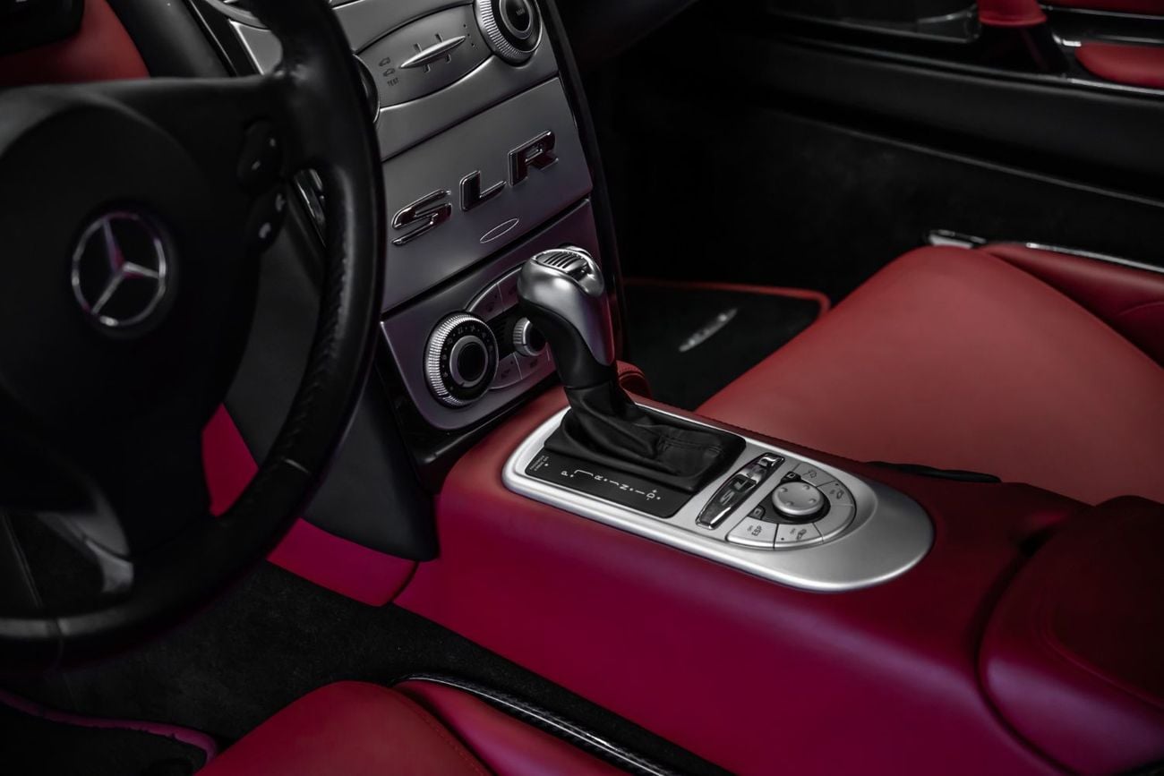 Mercedes Benz SLR Mclaren STANDARD Mercedes-Benz SLR McLaren | 2005 | Japanese Specs | Super new