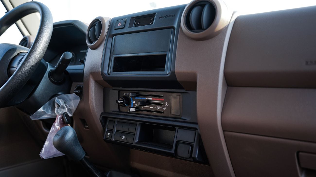 Toyota Land Cruiser 70