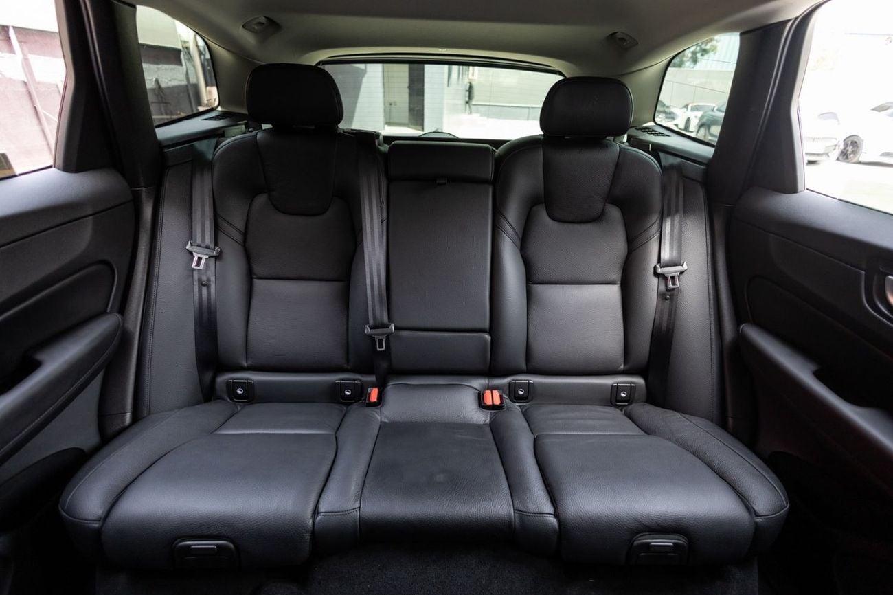 Volvo XC60 ULTIMATE BRIGHT 2024 Volvo XC60 B5 Core GCC | Agency Warranty