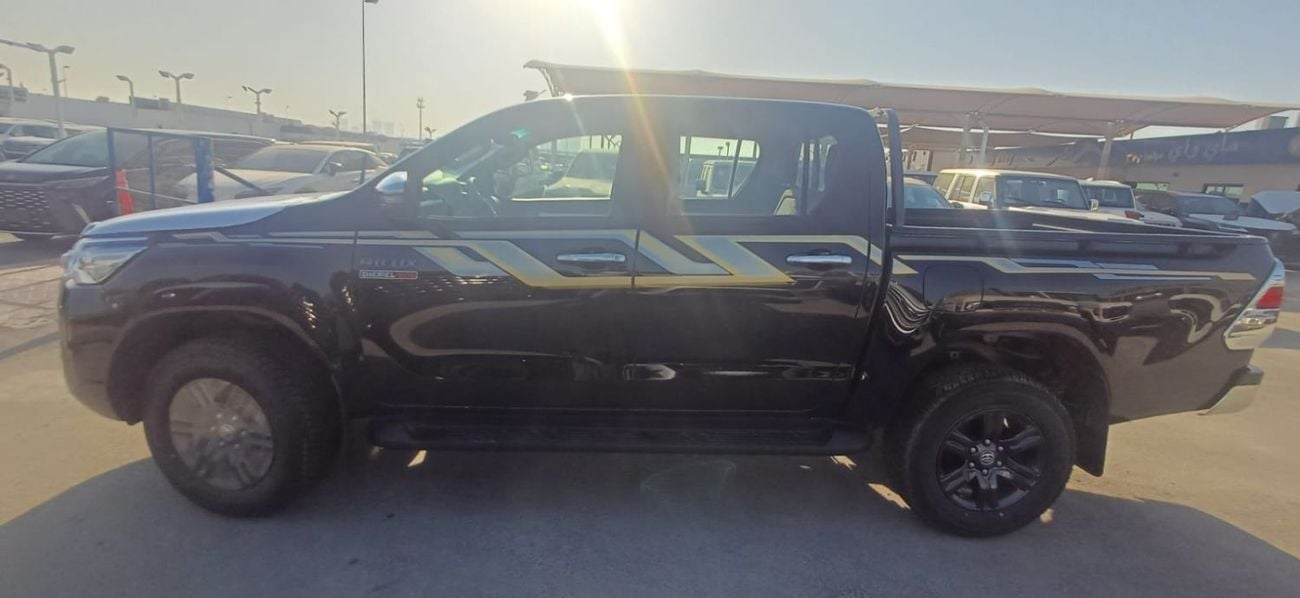 تويوتا هيلوكس TOYOTA HILUX 2.4L Diesel AUTOMATIC TRANSMISSION COLOR BLACK MODEL 2025