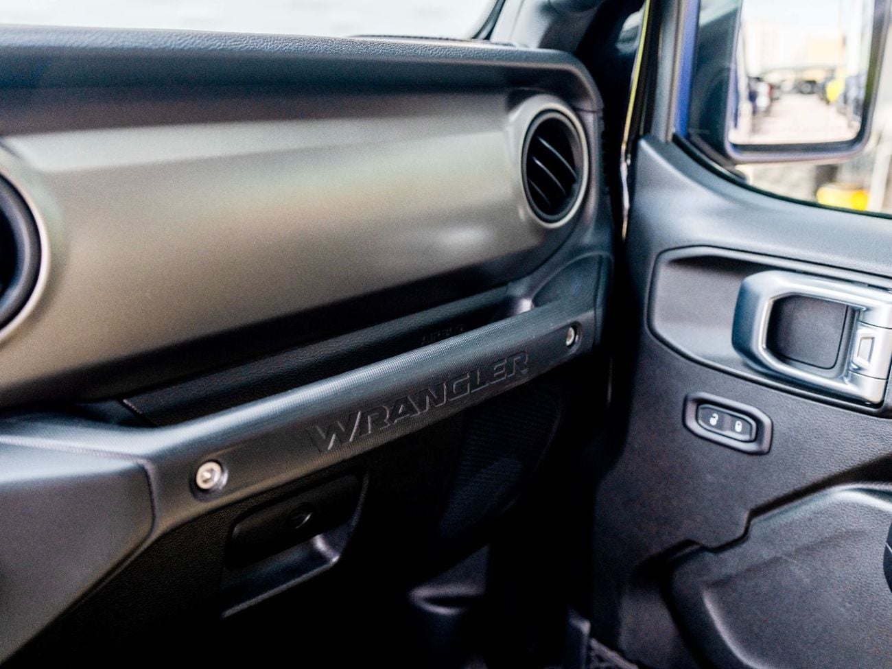 Jeep Wrangler Sport 3.6L A/T (4 Seater)