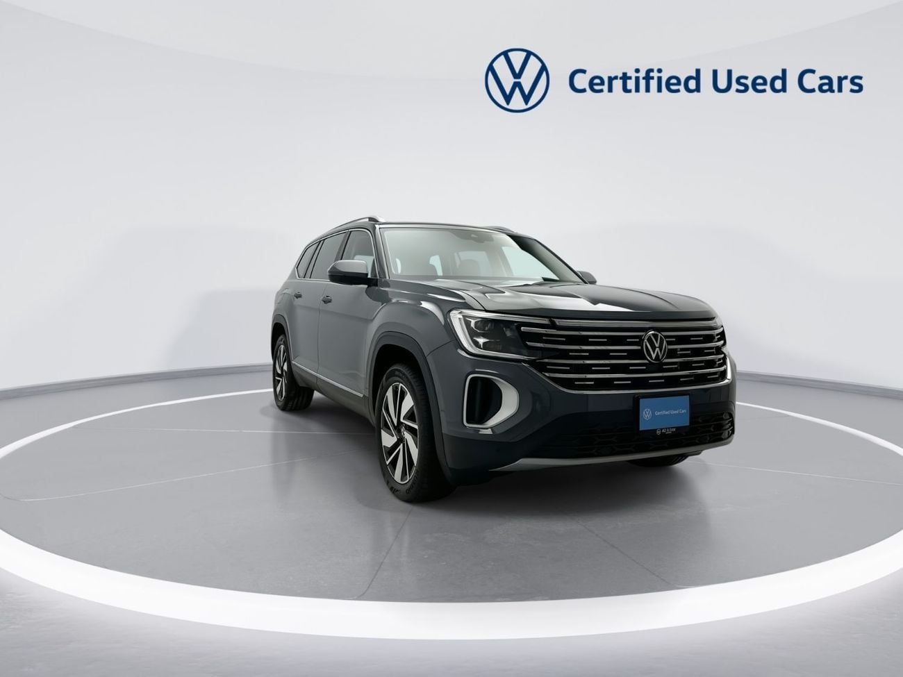 Volkswagen Teramont COMFORTLINE (Facelift 2) | 34,100 AED SAVINGS from New Car | New 12" Screen & LED Light Bar