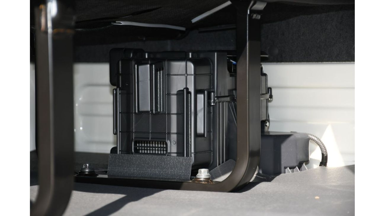 Toyota Hiace 2024 Toyota HiAce 3.5L MT With Heater