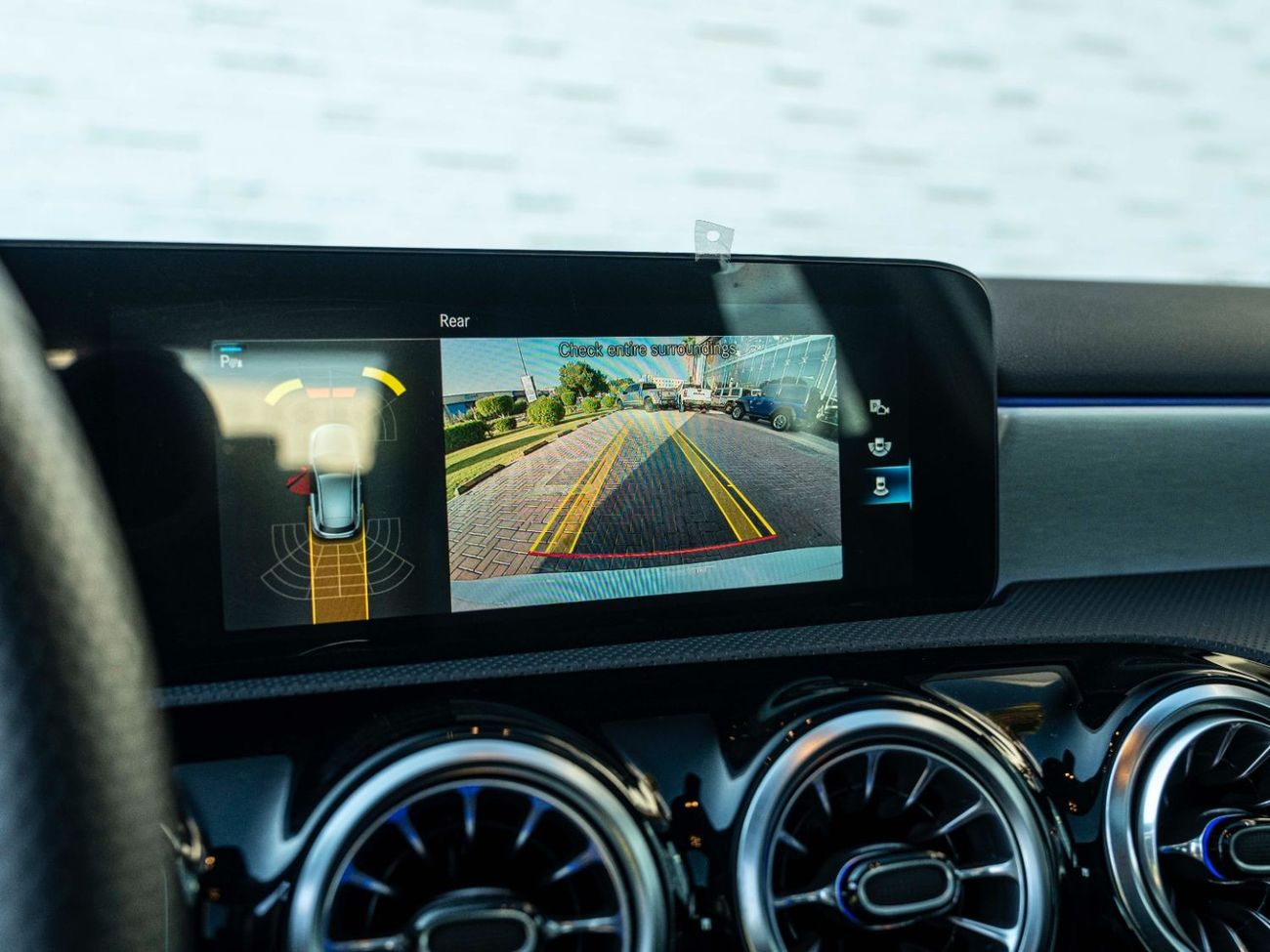 Mercedes-Benz A 200 AMG AED 2,359 PM • A200 AMG • ONLY 9,000 KMS • OFFICIAL MERCEDES-BENZ EMC WARRANTY UNTIL 2027