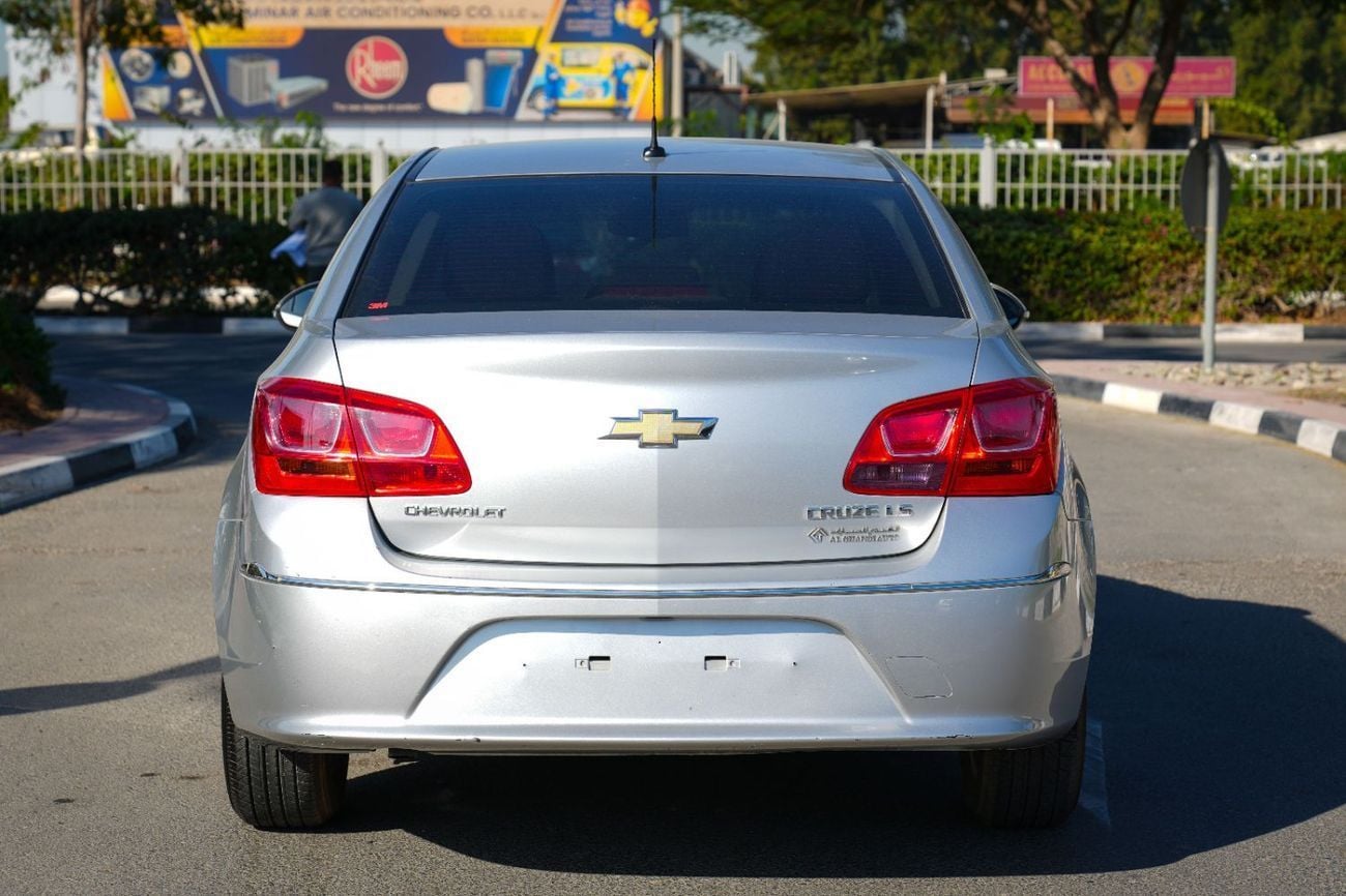 Chevrolet Cruze LS 2016!! GCC SPECS