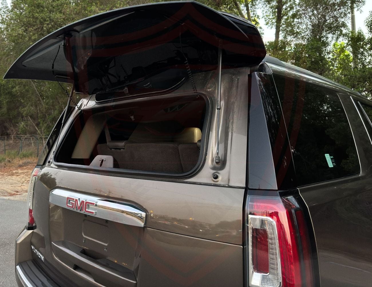 GMC Yukon GMC Yukon Denali Full Option | 6.2 L | 2016 | GCC | Accident-Free | In Excellent Condition