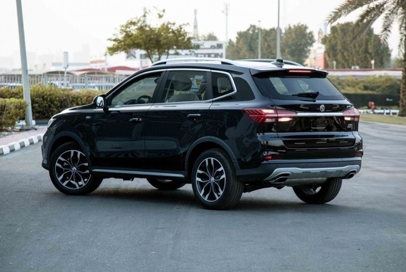 أم جي RX5 2023 MG RX5 2.0 AWD LUXURY - أسود من الداخل بيج