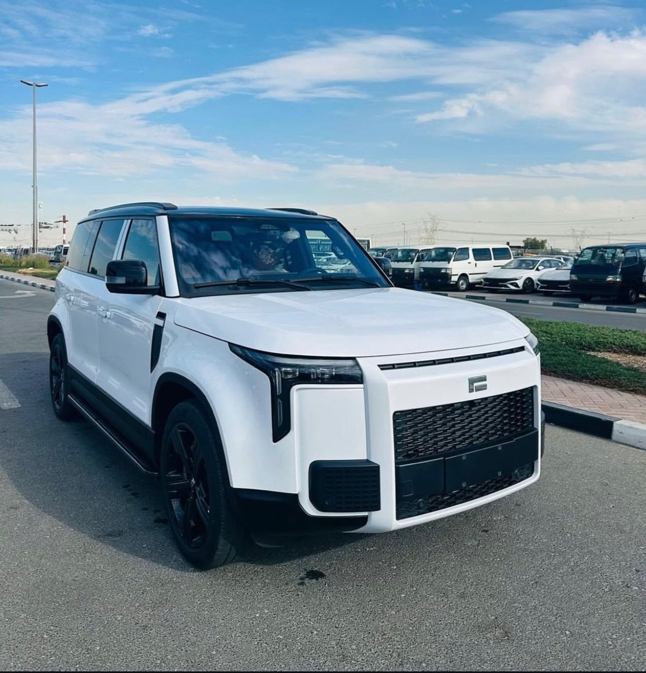 ROX 01 ROX01 2025 – Long Range, 6-Seater VIP Edition