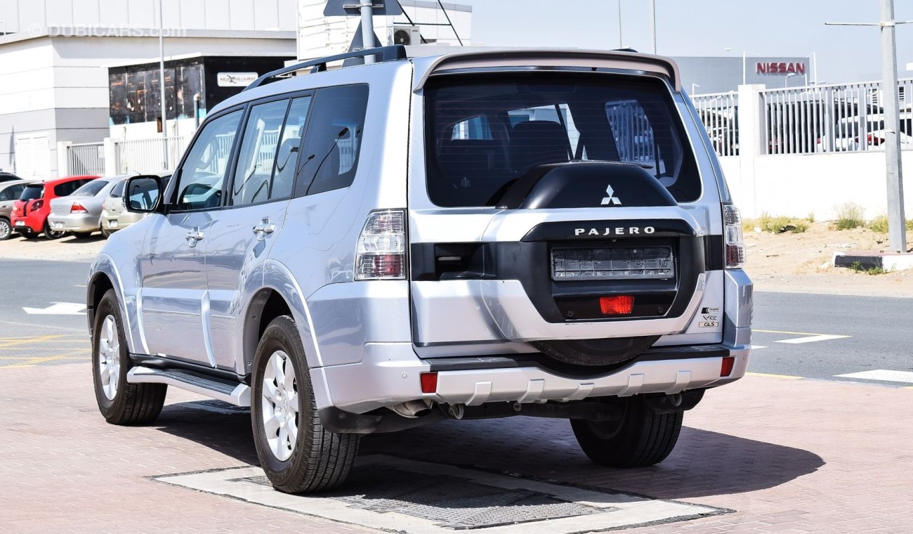 Mitsubishi Pajero GLS V6