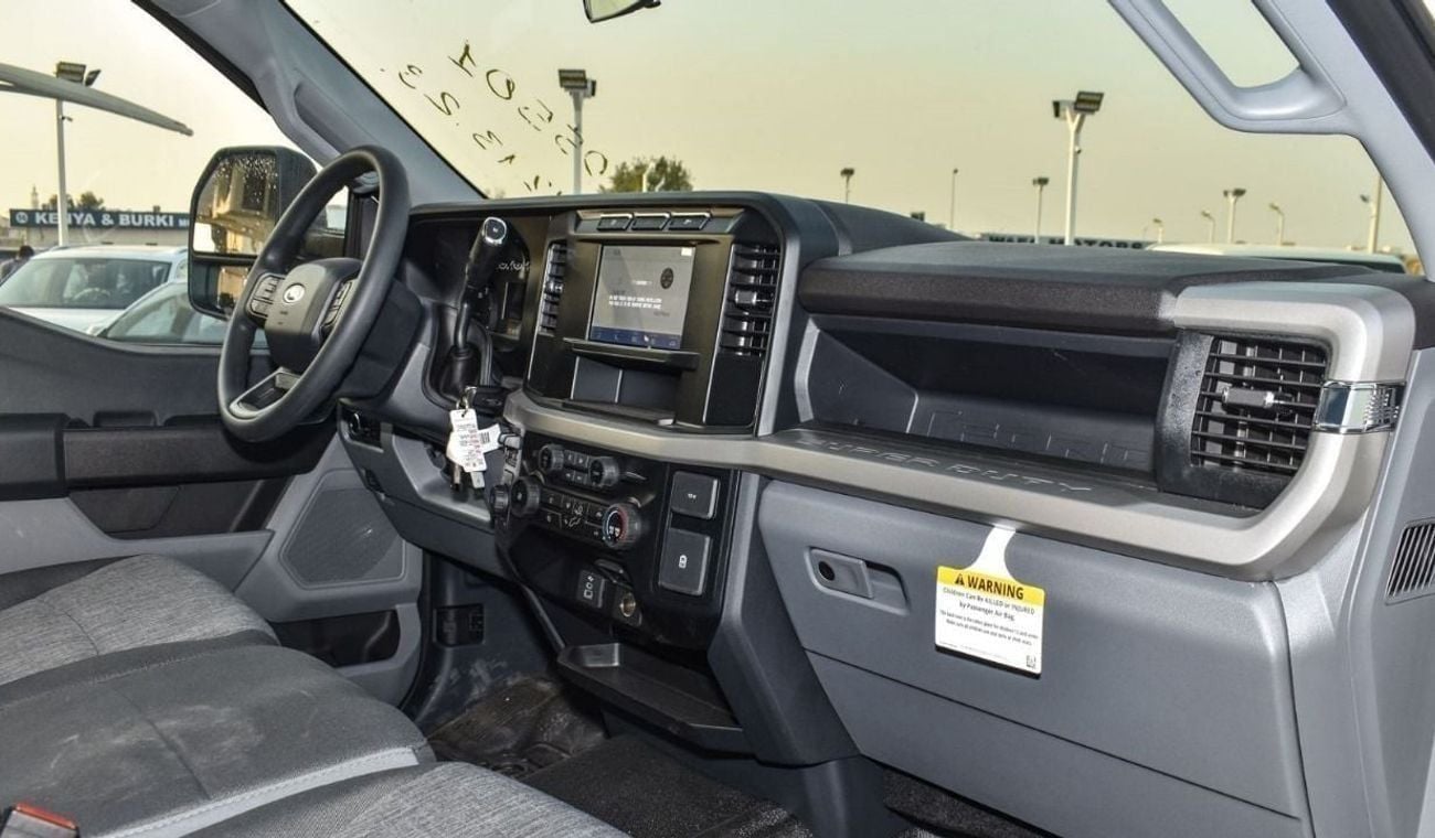 Ford F-550  2026 Ford F-550 Super Duty Chassis Cab | 6.7L Power Stroke Diesel | 330 HP | 4x4