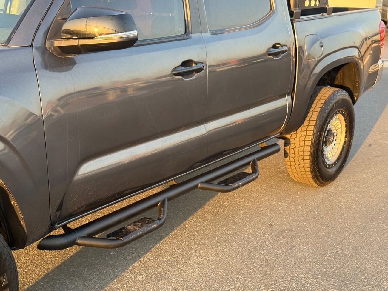 Toyota Tacoma  2023 LEATHER SEATS 2.7L 4 CYL US SPEC
