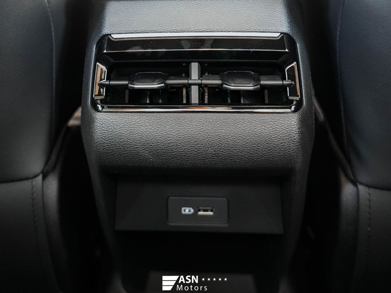 جيلي كول تري Star-Shine Edition 1.5 Turbo 2025 (Export Price)