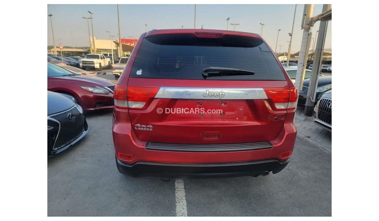 Jeep Grand Cherokee 2011 jeep grand cheroke V6