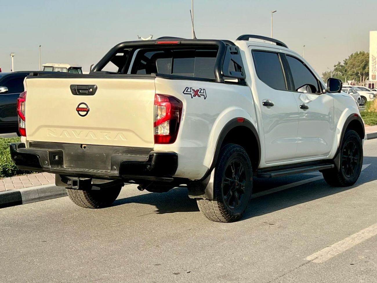نيسان نافارا The Nissan Navara is a versatile mid-size pickup truck known for blending rugged off-road capability