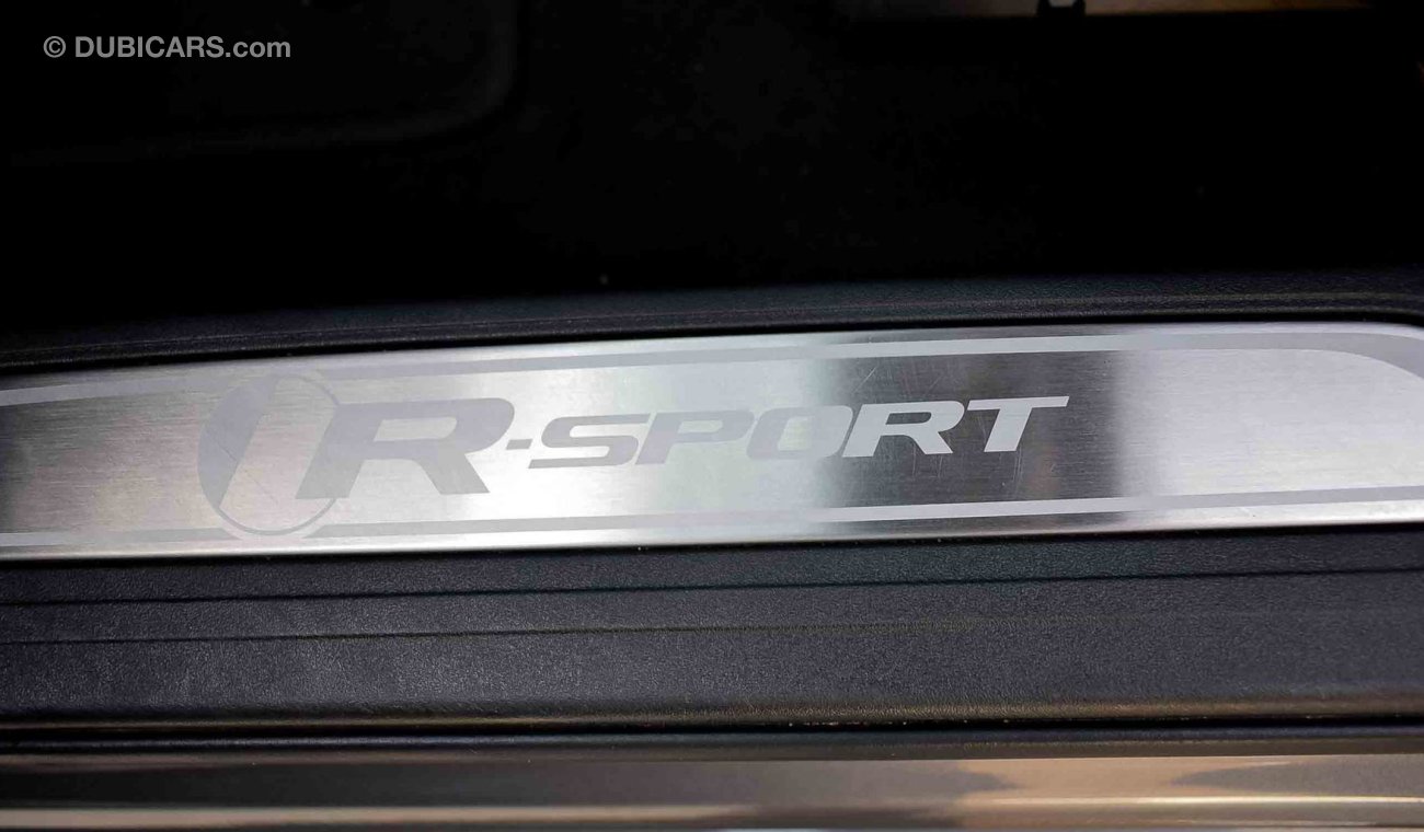 Jaguar XE 25t R-Sport Agency Warranty Full Service History GCC