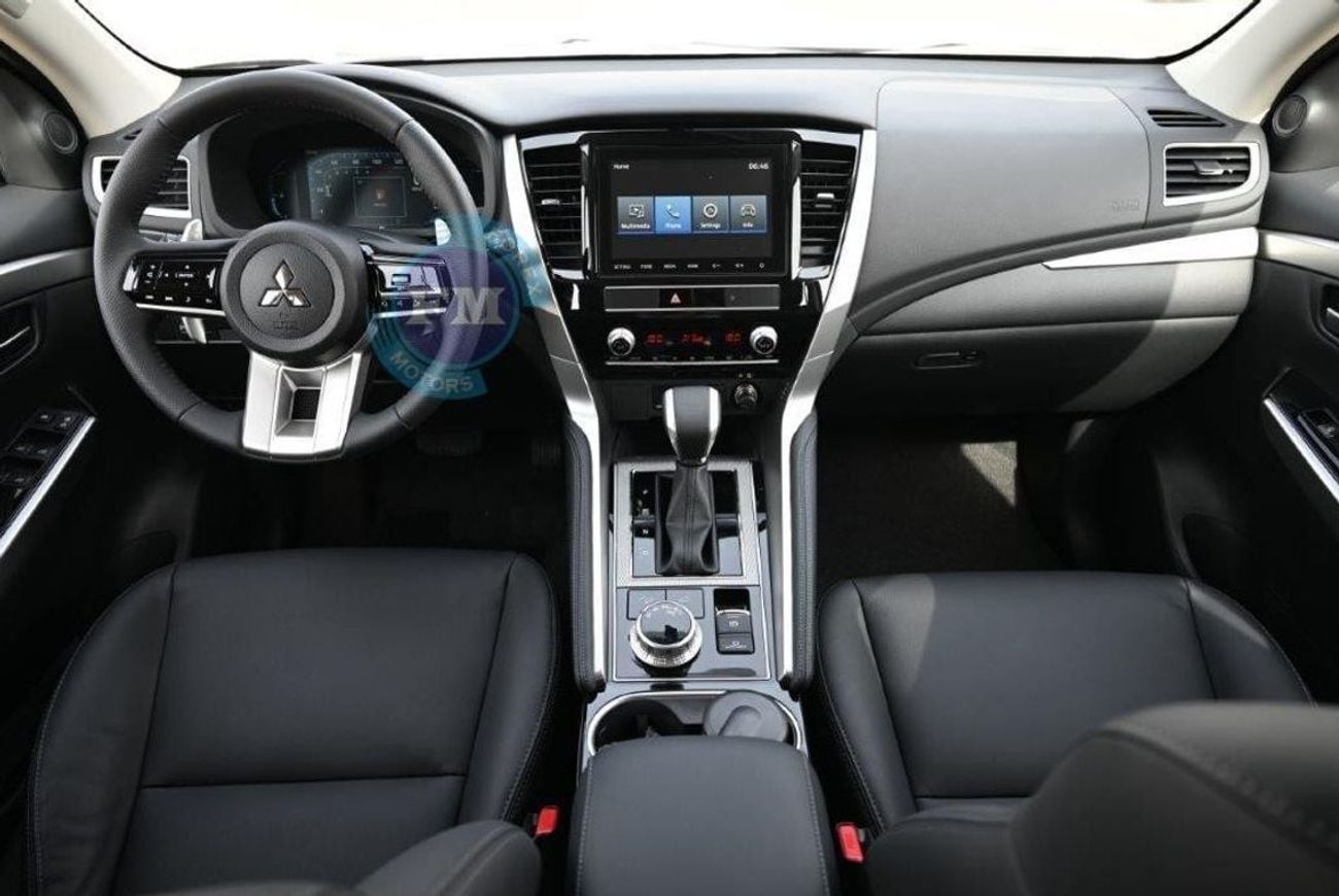 Mitsubishi Montero GLS HGHLINE 3.0L PETROL 4WD 7 SEAT AUTOMATIC