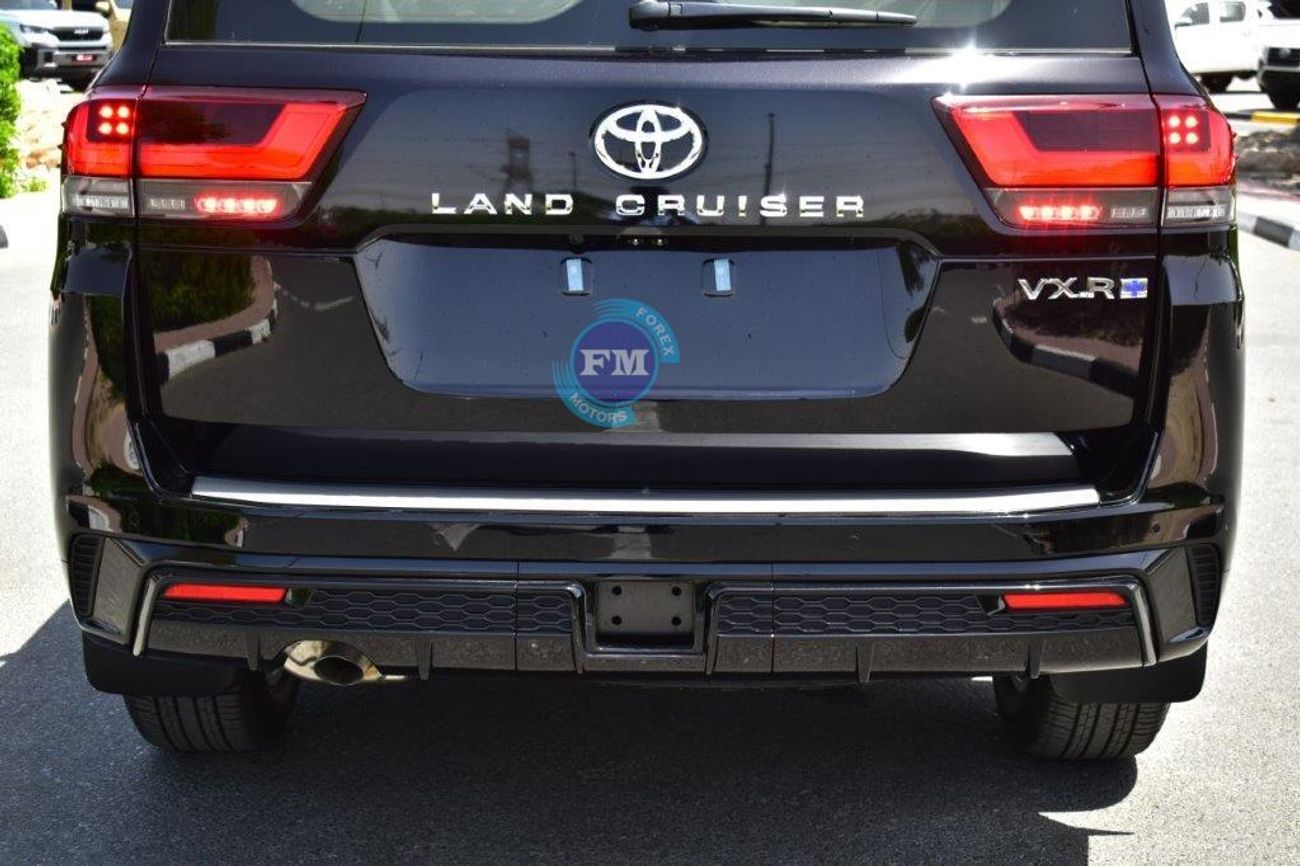 Toyota Land Cruiser 300 VXR+ V6 4.0L Petrol 4WD Automatic