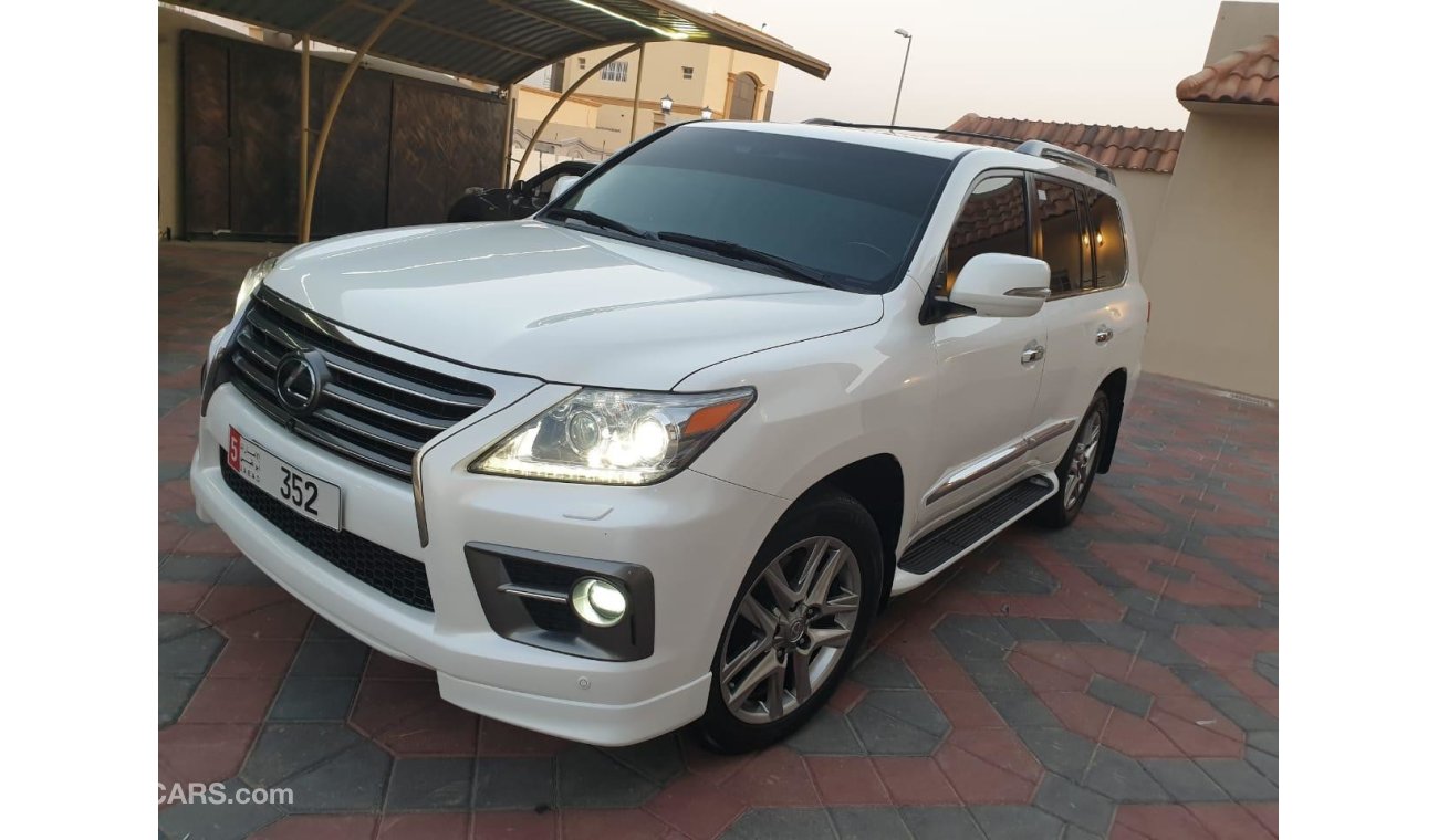 Lexus LX570