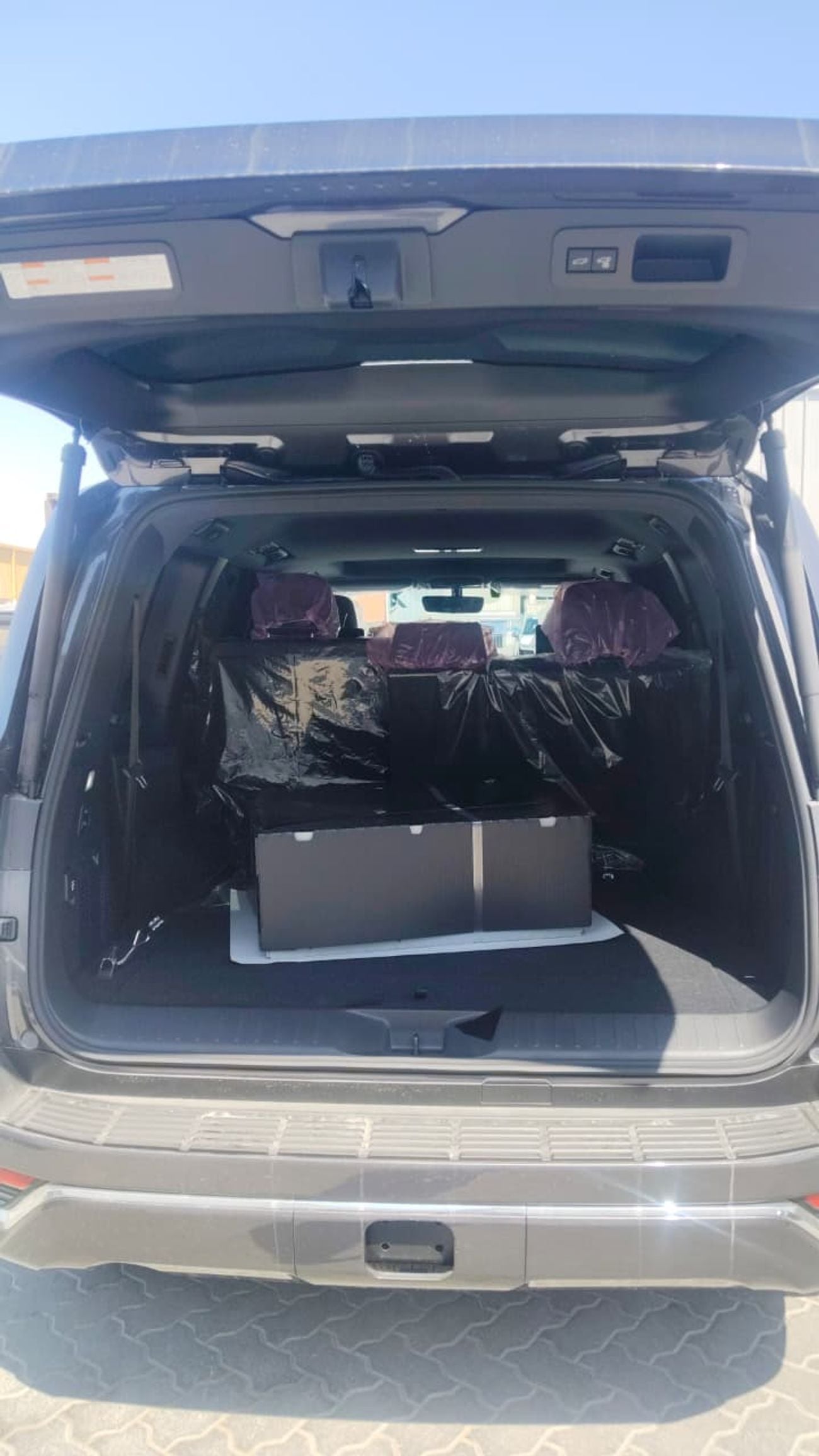 تويوتا لاند كروزر VXR 3.5L