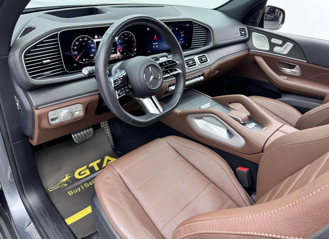 مرسيدس بنز GLS 450 4MATIC 2024 Mercedes Benz GLS450 AMG 4MATIC, 2028 BMW Warranty + Service Pack, Full Options, 7 Seate