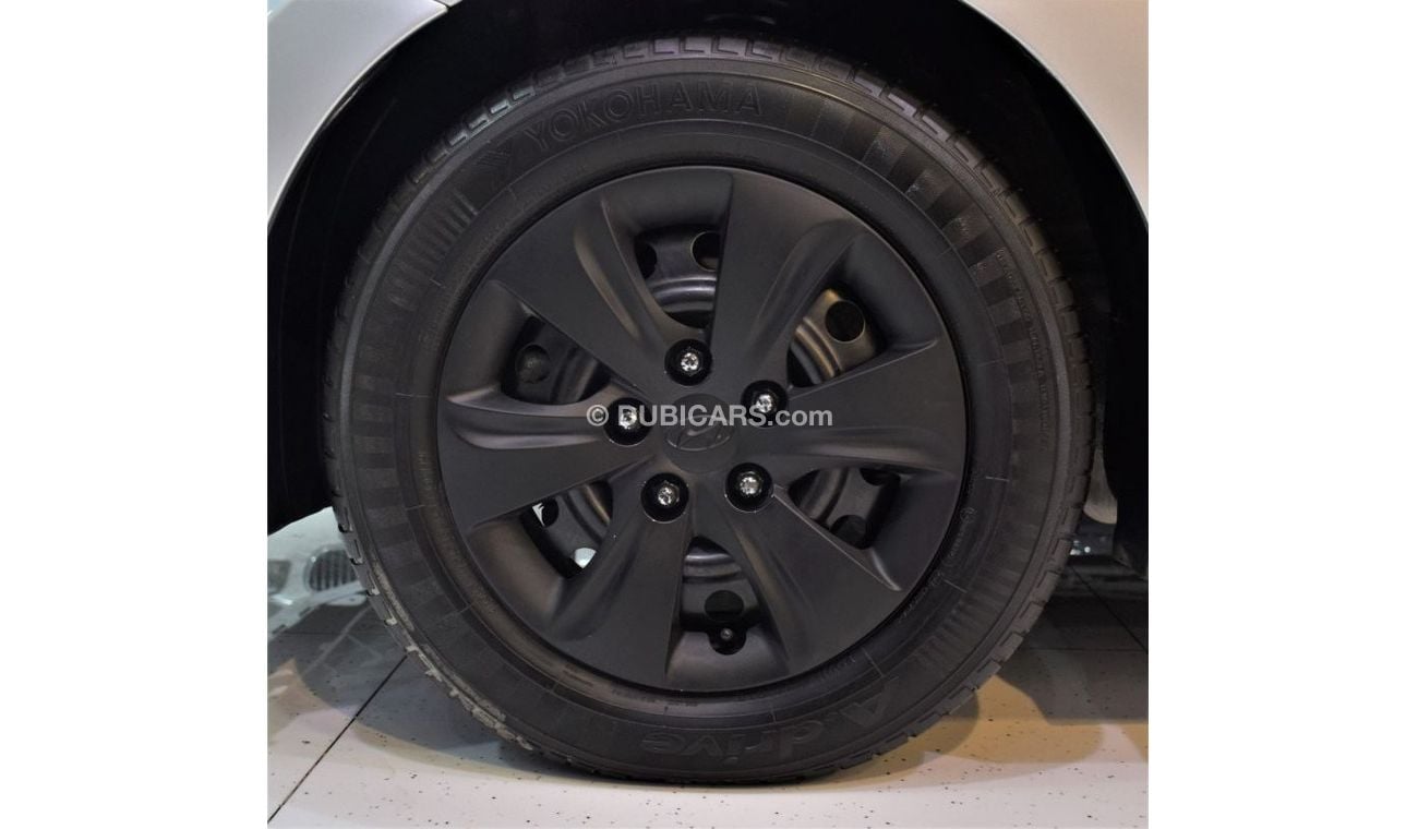 هيونداي إلانترا Hyundai Elantra 2014 Model!! in Silver Color! GCC Specs