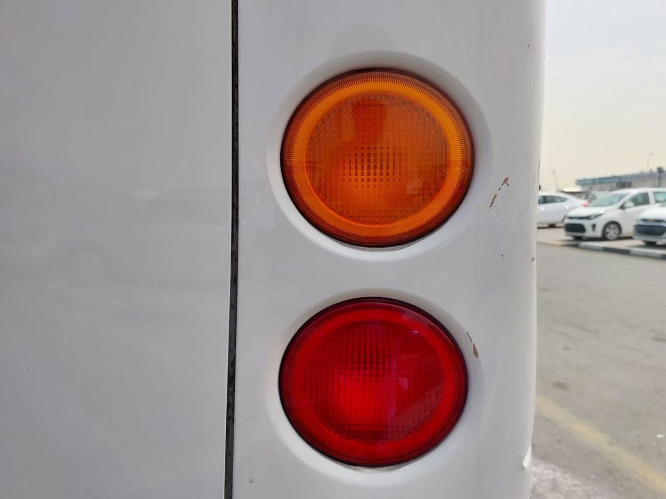 ميتسوبيشي روزا (RAMADAN OFFER) MITSUBISHI ROSA BUS RHD 1998 MODEL 5.2 L DIESEL MANUAL(PM00446)