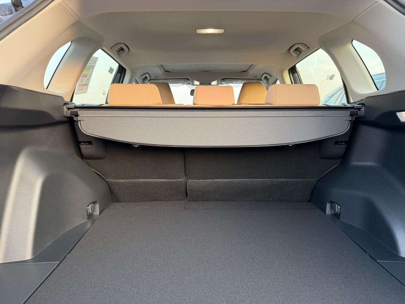 Toyota RAV4 2.5L HEV XLE G AUTOMATIC TRANSMISSION ( FOR RE-EXPORT ONLY )