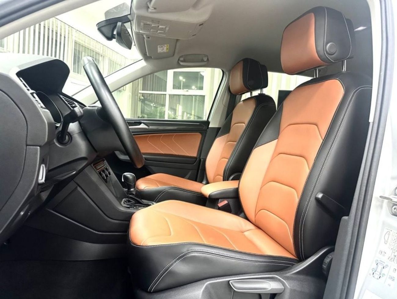 Volkswagen Tiguan SE