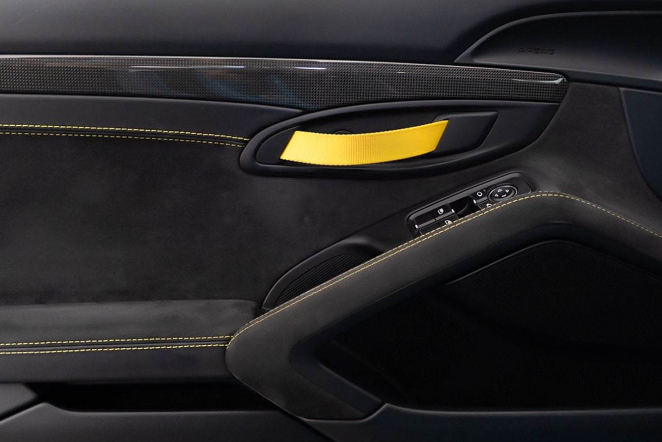 Porsche Cayman GT4
