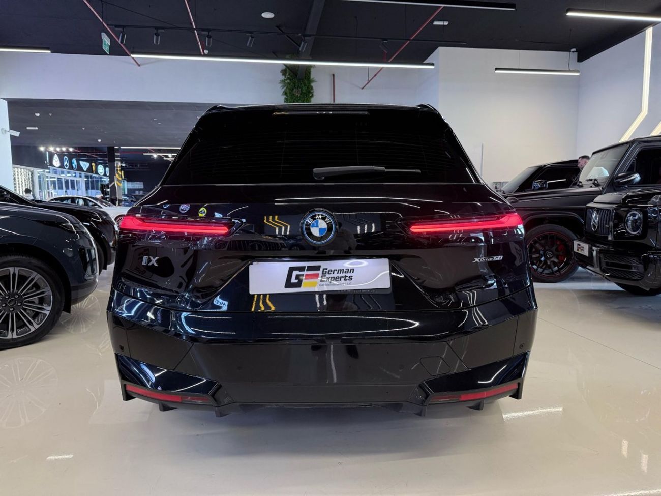 BMW iX 2024 BMW iX xDrive50 / AGMC Warranty and Service contract 5 years