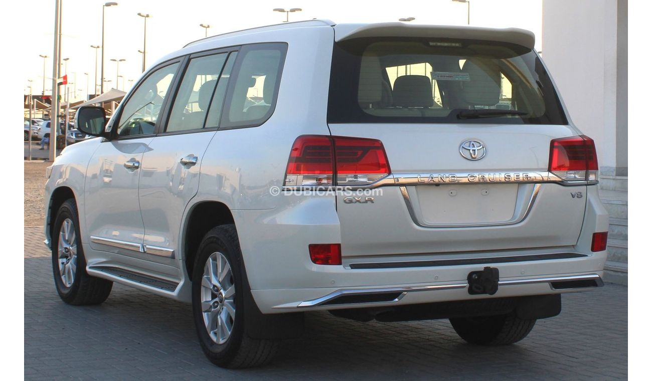 Toyota Land Cruiser GXR