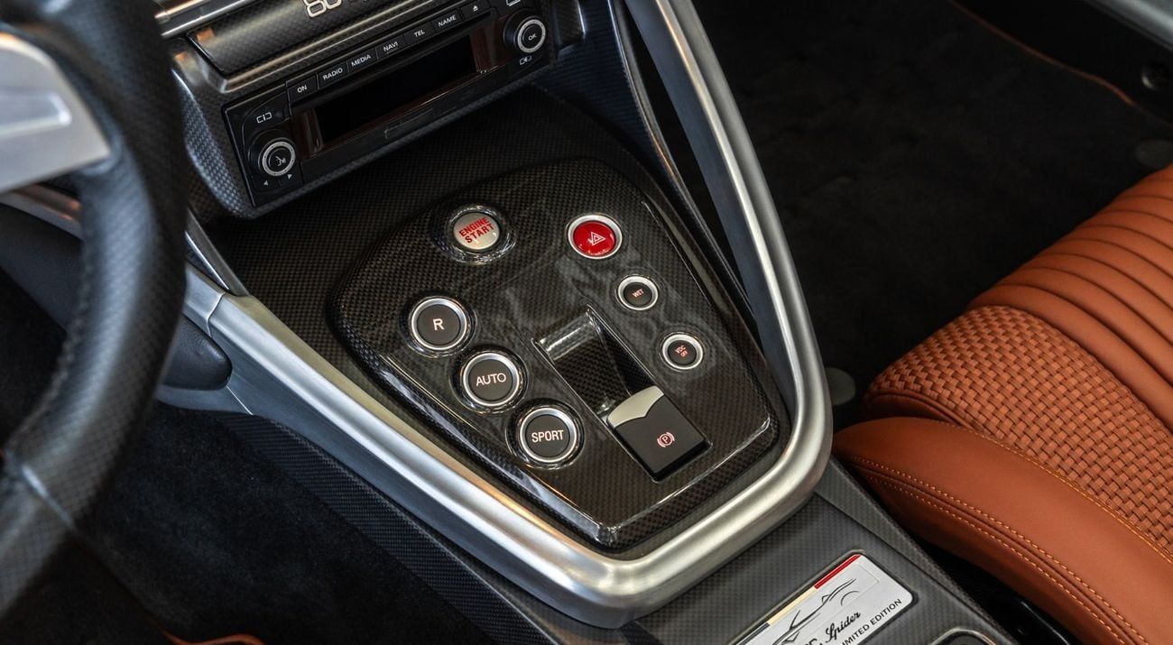 ألفا روميو 8C Spider