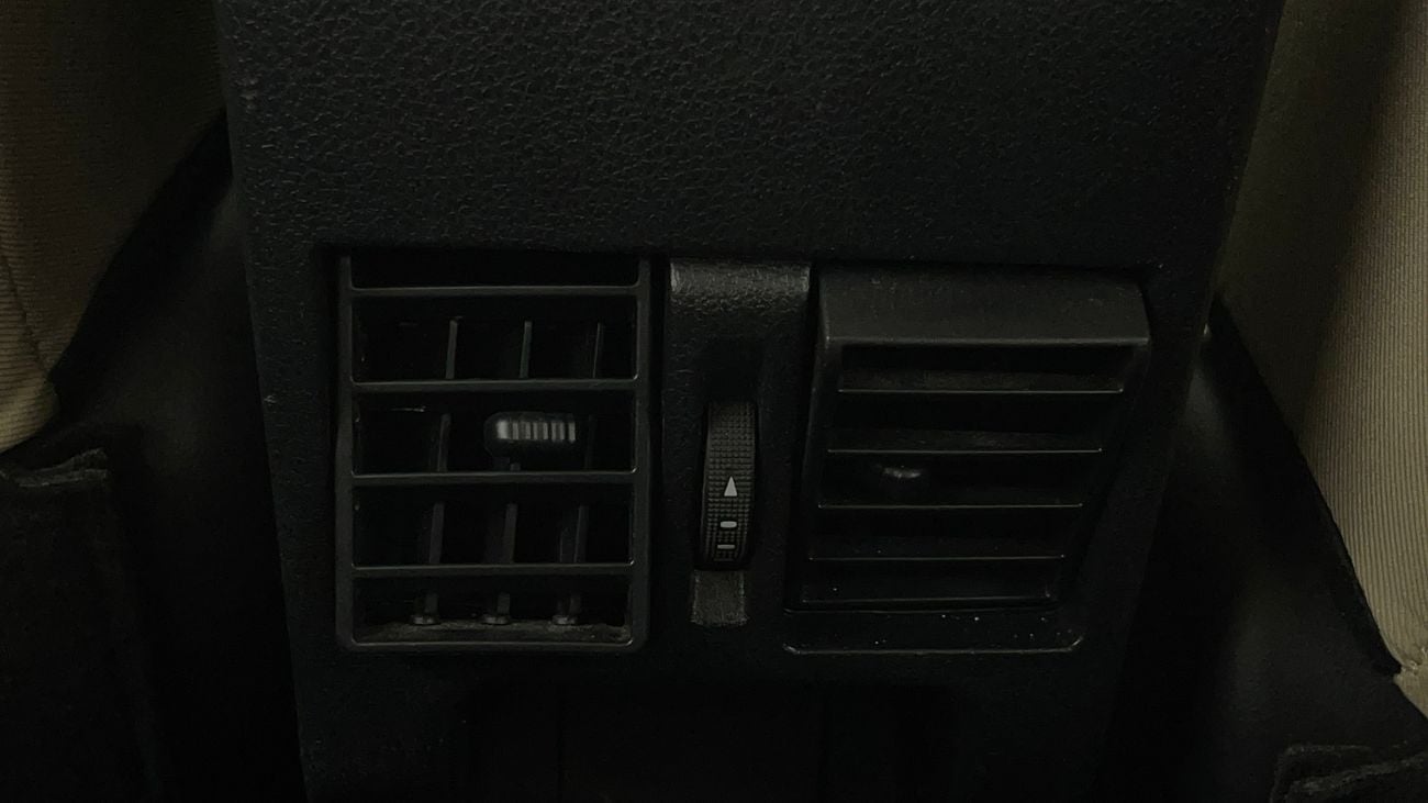 تويوتا يارس E 1.5 | بدون دفعة مقدمة | اختبار القيادة في المنزل