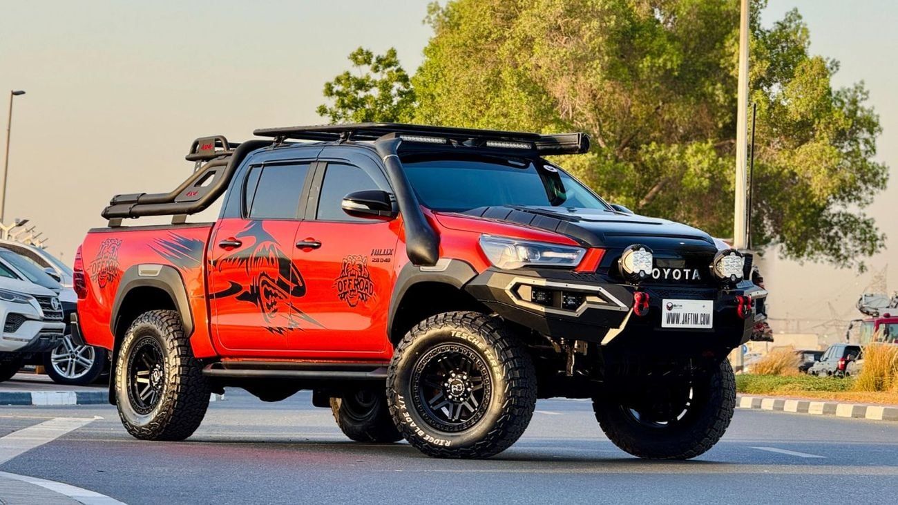 تويوتا هيلوكس PREMIUM OFF ROAD MODIFIED | DOUBLE CABIN | 2.8L DIESEL ENGINE | AUTOMATIC TRANSMISSION | RHD | 2018